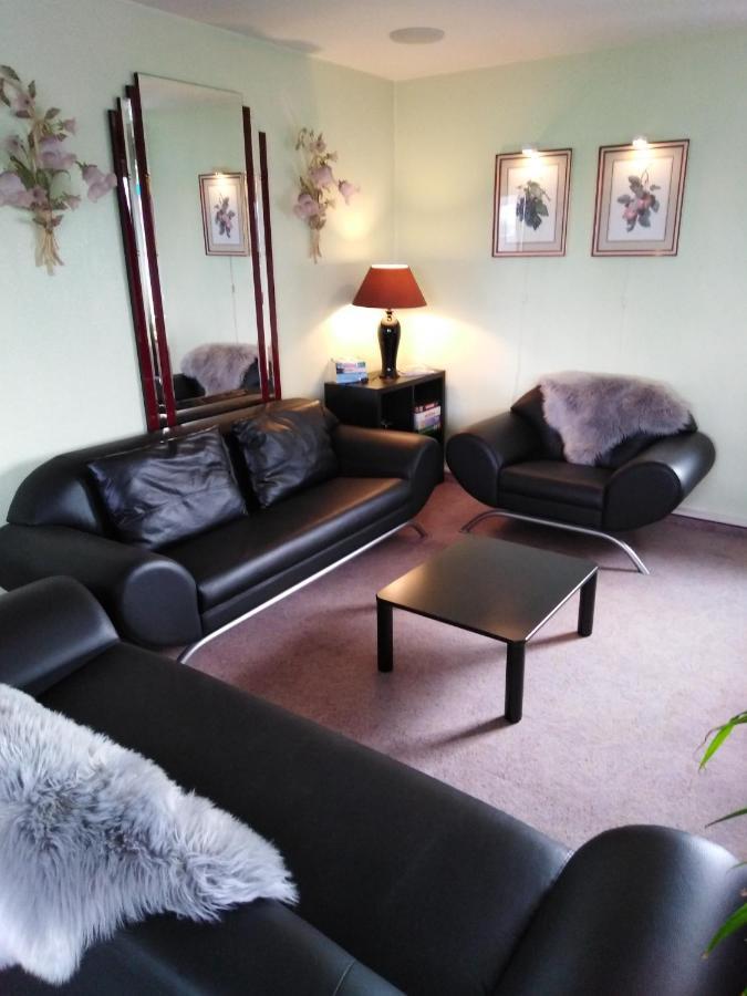 Landhaus Edelweiss Bed&Breakfast - Adults Only Neustadt am Rennsteig Exterior foto