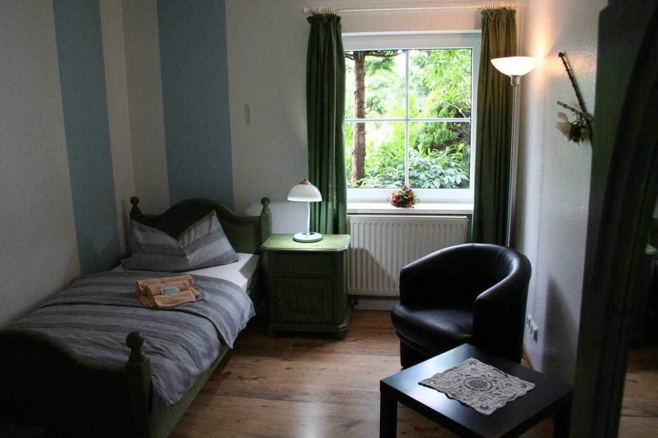 Landhaus Edelweiss Bed&Breakfast - Adults Only Neustadt am Rennsteig Exterior foto